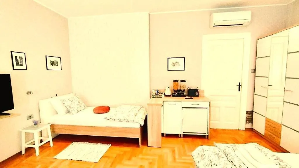 Guest house Lavender - City Room With Free Parking