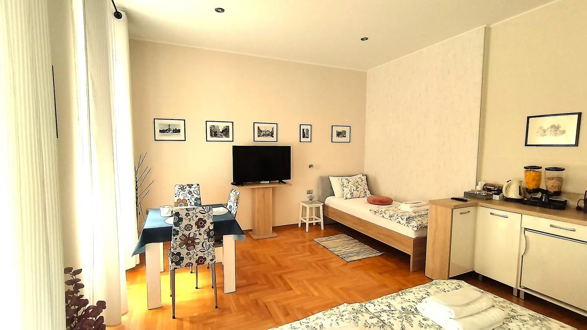 Guest house Lavender - City Room With Free Parking
