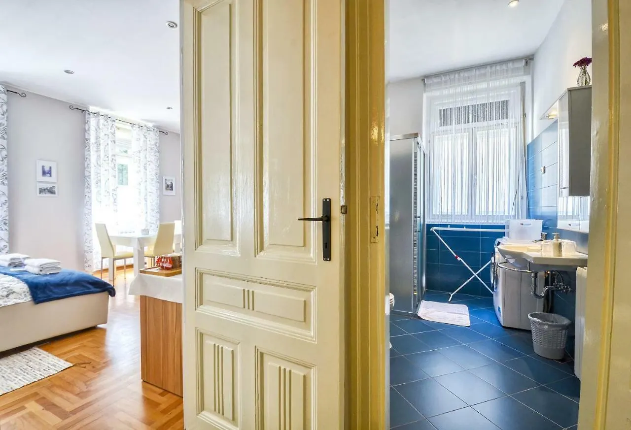 Guest house Lavender - City Room With Free Parking