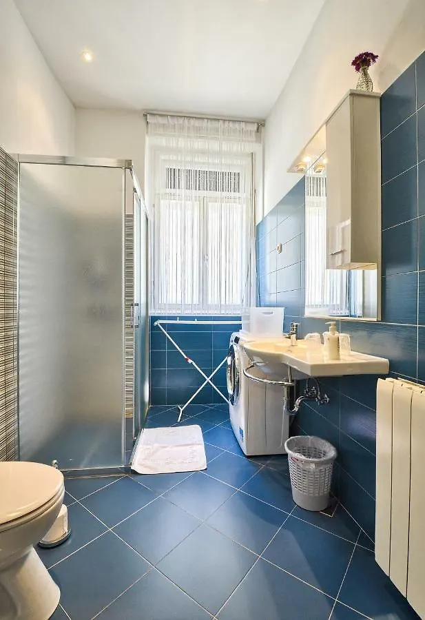 Lavender - City Room With Free Parking 4*, Pula Croatia