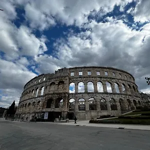 Apartament Domus Nostrae-pula