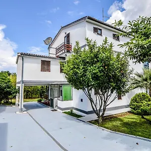 Apartament Andrea